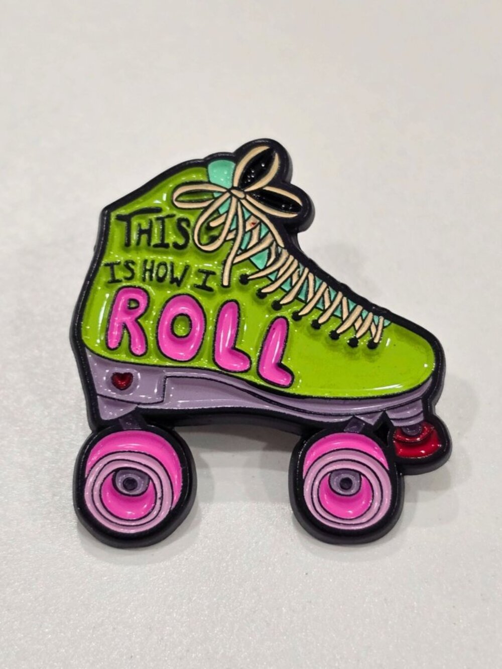 Artisan Roller Skate Enamel Pin This Is How I Roll Retro Neon 80s Brooch OS NWT